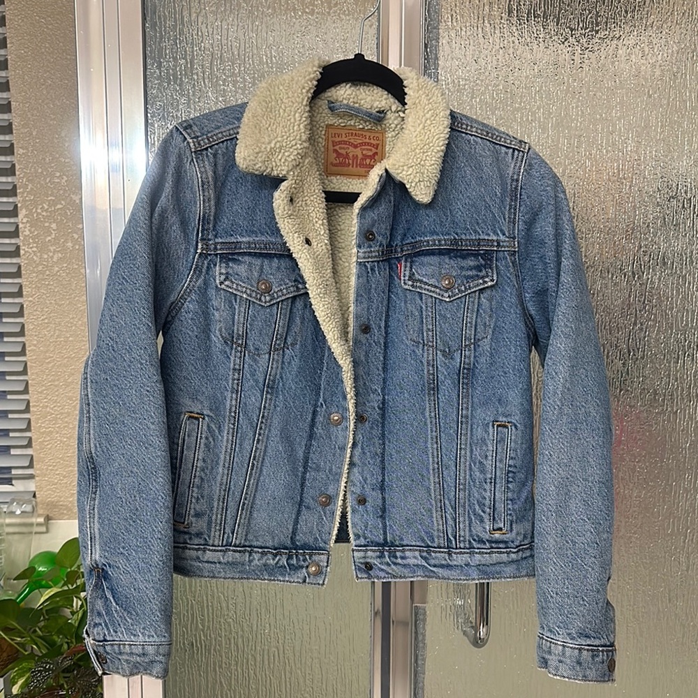 Levi's Blue Lightweight Shirt Jacket with Cream Lining